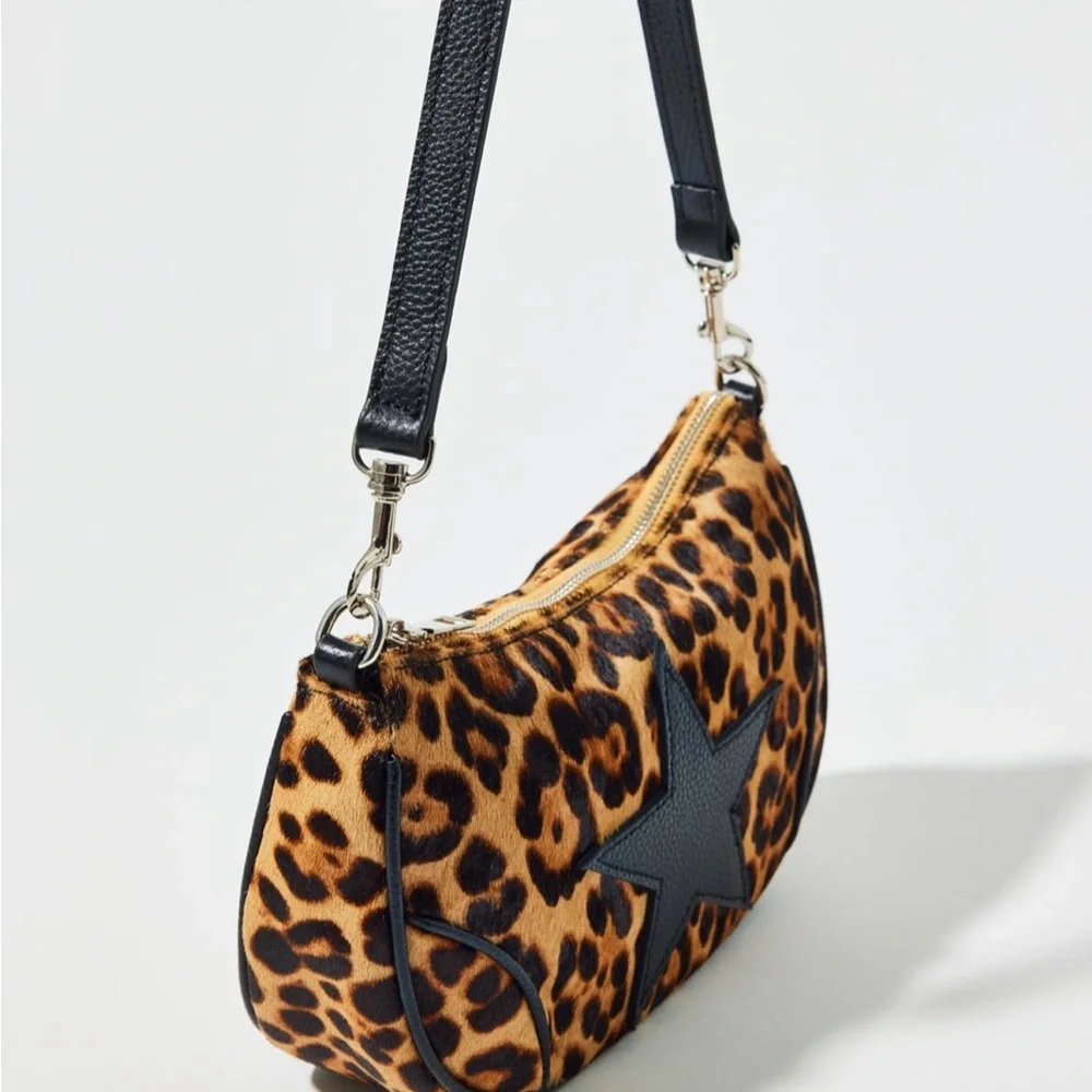 UO Silence + Noise Daphne Cheetah Print Bag - Picture 4 of 5